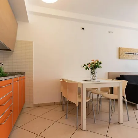 Peaceful Flat In The Heart Of - Beahost Apartment *