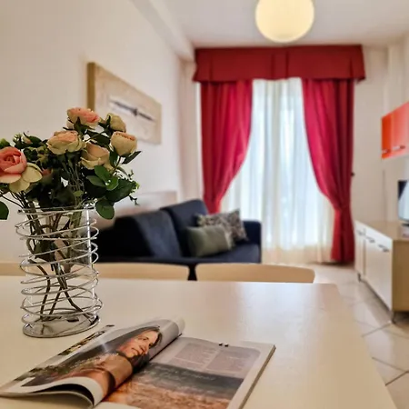 Apartment Peaceful Flat In The Heart Of - Beahost